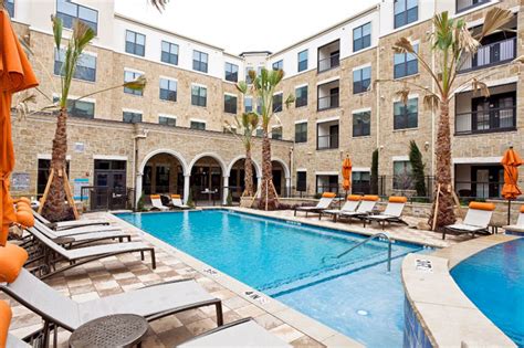 These Arts District apartments in Las Vegas, also have a stage for live performances and a tranquility fountain perfect for lounging in the sunshine. . Second chance apartments las vegas nv